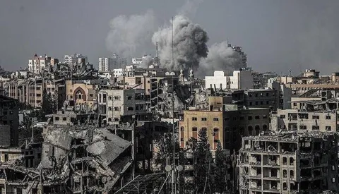 بالفيديو... اللحظات الأولى لاستهداف المدنيين في مخيم النصيرات بغزة