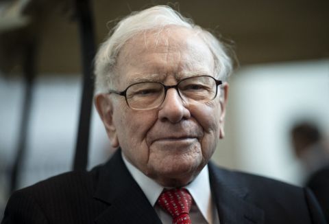 Warren Buffett sells Berkshire Hathaway's Apple shares