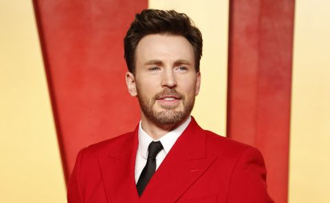 Chris Evans returns as Human Torch in 