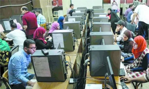 التعليم المصرية توضح حول قرار إلغاء إجازة السبت