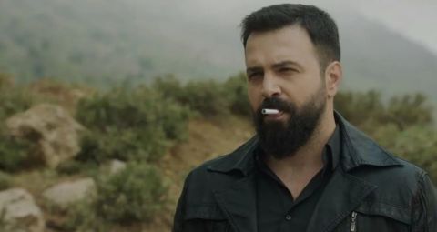 تعرفوا على نسخة تيم حسن في 