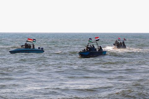 الحوثيون يتوعدون 