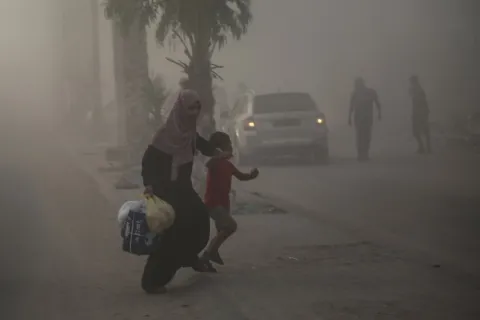 إخلاء مناطق جديدة في غزة.. مئات الشهداء والجرحى خلال 48 ساعة