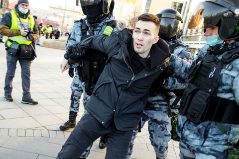 Syrian man confesses to attack in Germany and surrenders to authorities