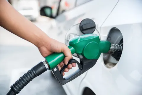 UAE announces petrol prices for January 2025
