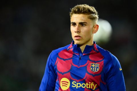 برشلونة يواجه أزمة..فيرمين لوبيز يغادر معسكر إسبانيا بداعي الإصابة