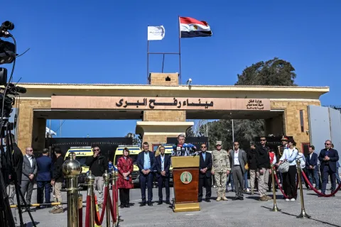 Intense clashes erupt near Gaza’s Philadelphia corridor; Israeli soldiers killed and wounded