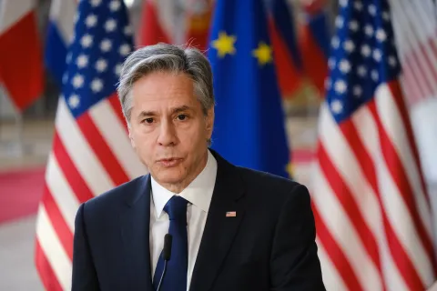 US to impose new sanctions bundle on Iran later today