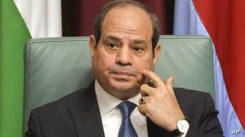 السيسي يكشف عن مبادرة مصرية لوقف العدوان على غزة