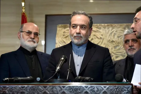  عراقجي: إيران مستعدة لأي سيناريو و