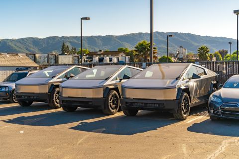 Tesla issues recall for 27,000 Cybertrucks over reverse camera issues
