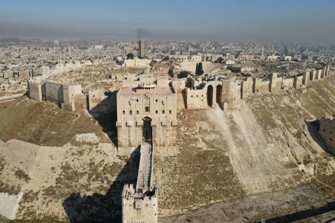 Russian airstrikes help Syrian opposition gain ground in Aleppo
