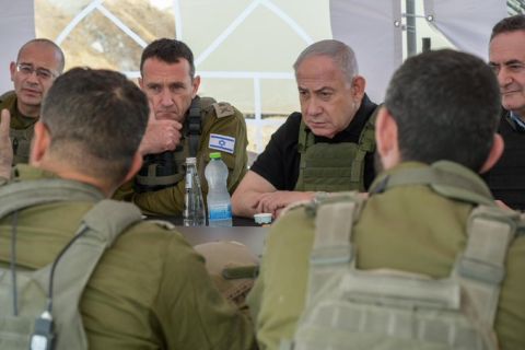 Netanyahu blasted over $5M hostages return offer