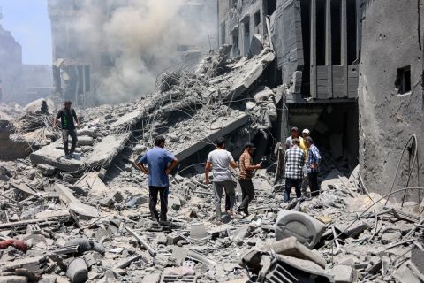 مجزرة جديدة في بيت لاهيا واستشهاد عائلات بأكملها
