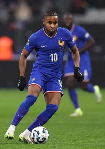 Man Utd pushing to sign Chelsea striker Nkunku