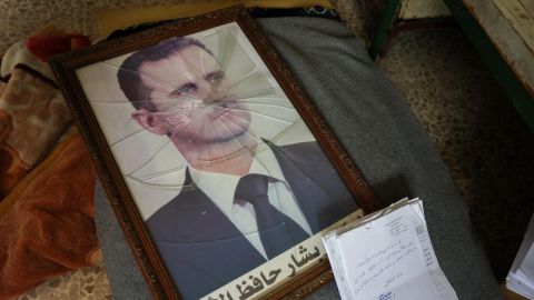 إليكم أبرز المقربين من نظام 