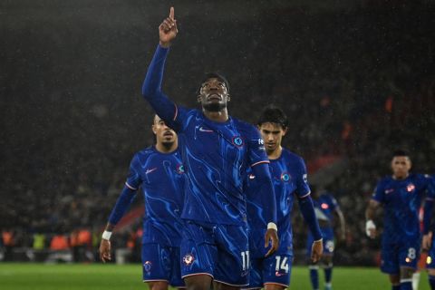 Chelsea Starting Lineup Against Astana - UEFA Conference League 2024-25 