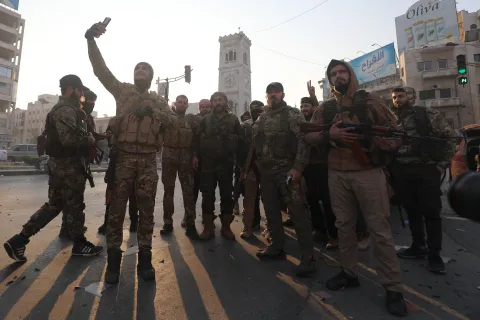 Syria: Armed groups advance in Northern homs as military reinforcements arrive in homs city