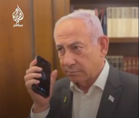 بالفيديو.. لحظة تسليم المجندات الإسرائيليات الأسيرات الأربعة في ميدان فلسطين