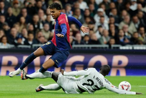 Super Cup Glory Awaits: Real Madrid and Barcelona Set for Epic El Clásico