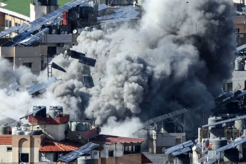 Israeli raids on Beirut suburbs and Hezbollah retaliates