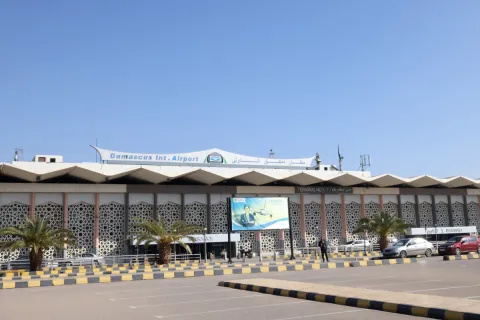 Jordan's civil aviation team arrives in Damascus Airport