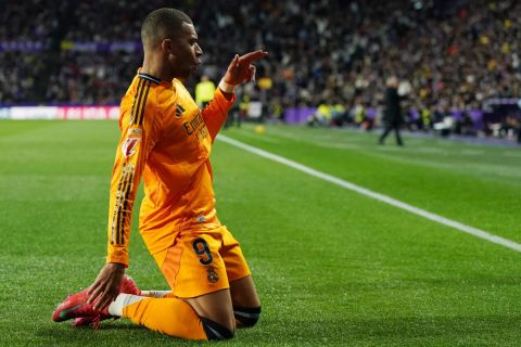 Mbappe Shines with First Real Madrid Hat-Trick: 
