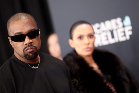 Did Kanye West force Bianca Censori to go naked at the Grammys?