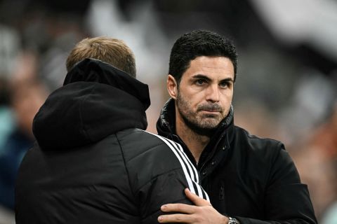 Newcastle Fans Mock Arteta After Knocking Arsenal Out of the Carabao Cup