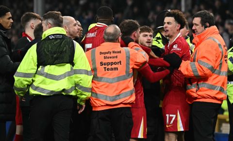 Behind the Chaos: The Untold Red Card Drama of Liverpool vs. Everton