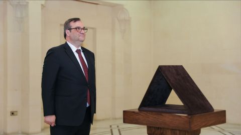 بعد الزيارة المفاجئة البيت الأبيض يلغي المؤتمر الصحفي لترامب ونتنياهو.. ماذا جرى؟