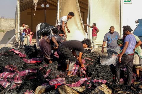 35 killed in U.S. airstrike on migrant detention center in northern Yemen