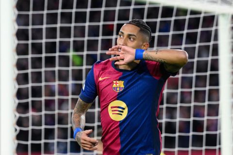 Raphinha Seeks Revenge Against Argentina Stars in Barcelona vs. Atletico Showdown
