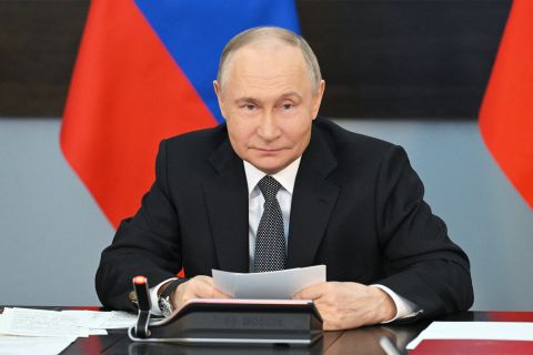 Easter Truce: Putin calls for pause as Russia reclaims Kursk