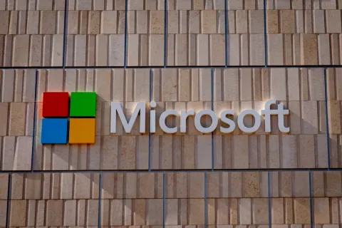 Microsoft launches Phi 4 AI model, competing with Google and OpenAI