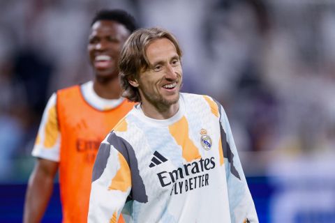 في سن الـ40..هل يُعقل ما يقدمه مودريتش مع ريال مدريد؟