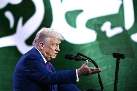 Trump meets Ahmed al-Sharaa after lifting sanctions on Syria