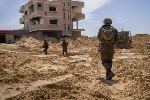 3 جنود إسرائيليون يلاقون حتفهم في غزة.. الإعلان عن عملية جديدة