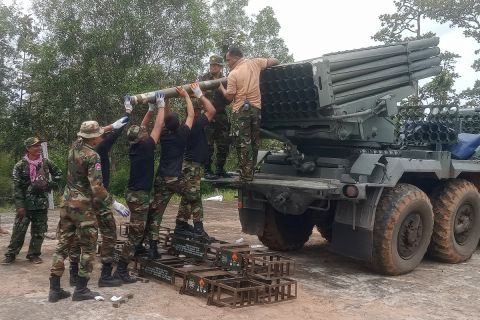 Thailand, Cambodia to hold peace talks in Malaysia