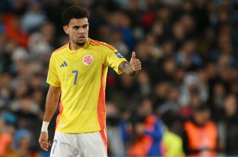 بايرن ميونخ يزاحم برشلونة على ضم لويس دياز