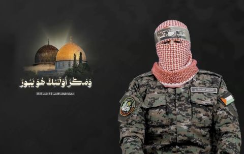 إماطة اللثام عن وجهه لأول مرة.. من هو أبو عبيدة؟