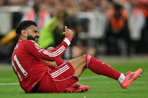 مستقبل صلاح في خطر؟ ليفربول يحدد بديله المثالي من بايرن ميونخ