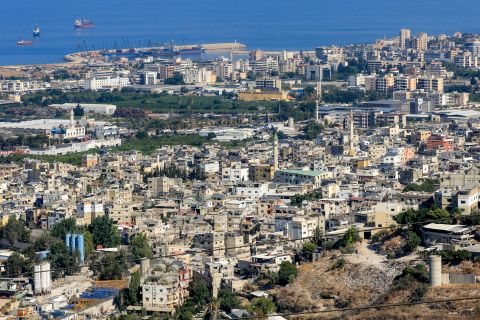 Israel launches new wave of strikes on southern Lebanon areas