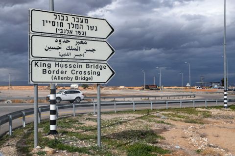 Jordan reopens King Hussein Bridge following shooting incident