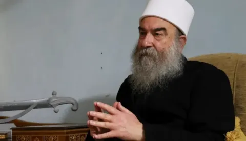 مثير للجدل.. الهجري يغير اسم 