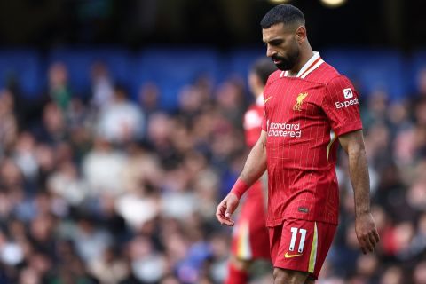 روني يصدم جماهير ليفربول: محمد صلاح قد يرحل في يناير