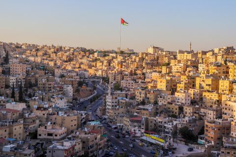 الأردن: إغلاقات في شوارع عمان الجمعة