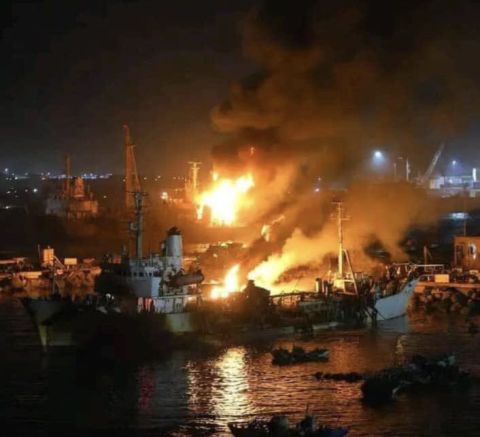 Yemen declares 90-day emergency as Saudi airstrikes hit UAE-backed arms shipment at Mukalla port