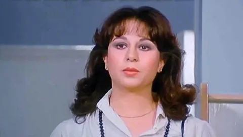 وفاة الفنانة المصرية سميّة الألفي.. وأحمد الفيشاوي يغيب عن جنازة والدته