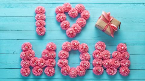 أجمل ما قيل عن الأم في عيد الأم 2026